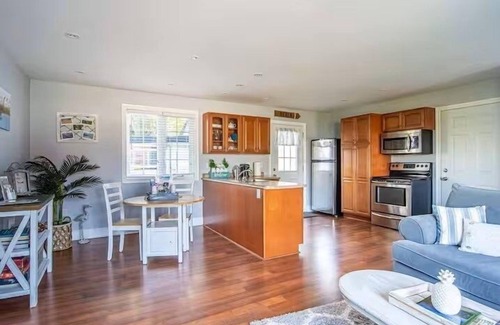 Bloomfield Apartment | Apartment in country setting, Prince Edward County, close to Picton