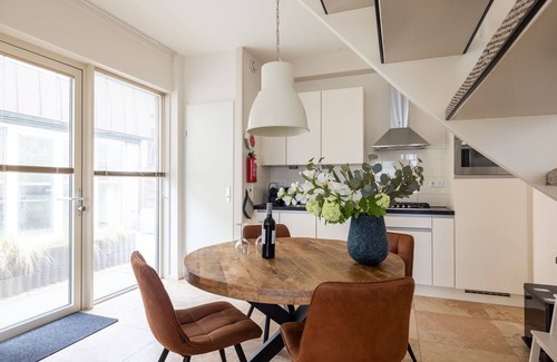 Egmond aan Zee House | Apartment in Egmond with Stunning Sea Views
