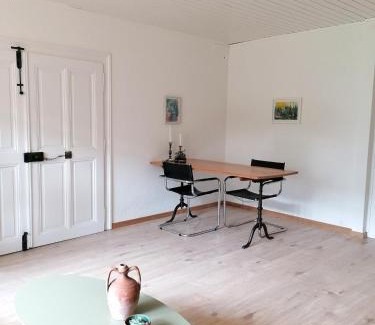 Erlach Apartment | Apartment in Erlach
