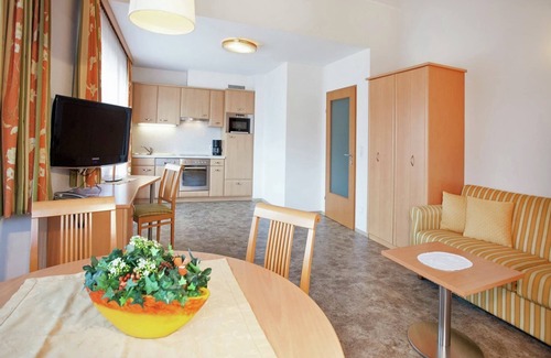 Stumm Apartment | Apartment in Kaltenbach near Ski Lift