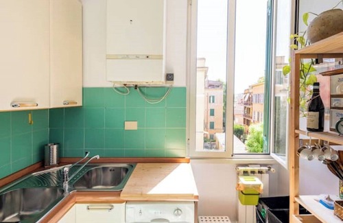 Monte Sacro Apartment | Apartment in Montesacro, Garden City