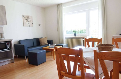 Bollendorf Apartment | Apartment in Müllerthal with Balcony