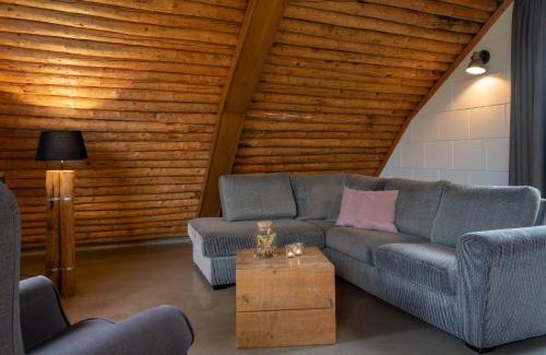 Heeten House | Apartment in Netherlands with Scenic Meadows
