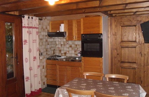 Bernex Apartment | Apartment in Savoyard chalet