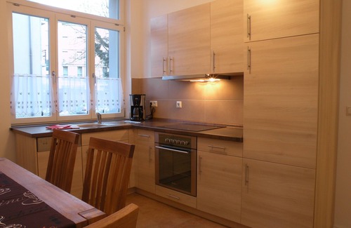 Weimar Apartment | Apartment in the center of Weimar, quiet & charming town house, bike rental