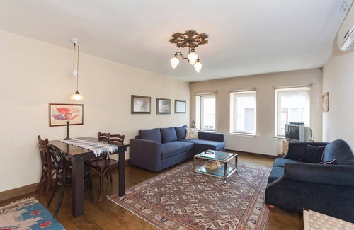 Taksim Apartment | Apartment in the Heart of the City 6