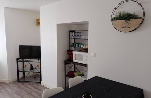 Montsalvy Apartment | Apartment in the historic center - Montsalvy