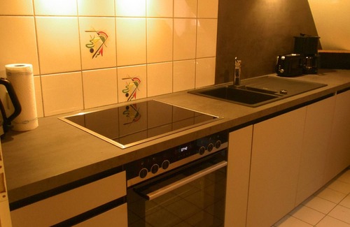 Grossheppach Apartment | Apartment in the Schnakenstich, 80 m², 2 bedrooms, living room, eat-in kitchen.
