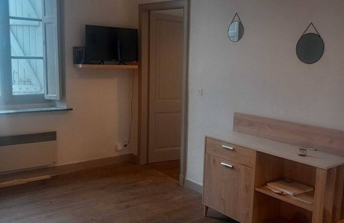 Riscle Apartment | Apartment in the village center