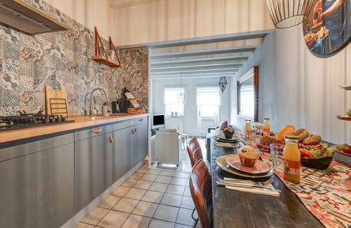 Ubachsberg Cottage | Apartment in Ubachsberg with Scenic Cycling