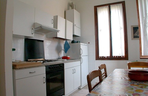 Santa Maria in Stelle Apartment | Apartment in villa with garden on the Lido of Venice