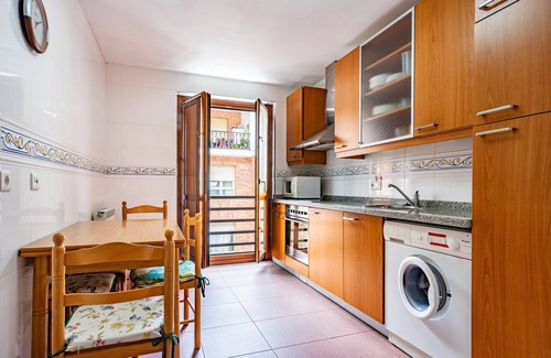 Cangas de Onis Apartment | Apartment 'Incredible Cangas Onis' with Mountain Views and Balcony