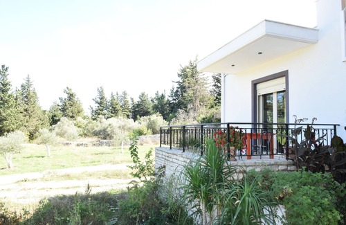 Maza Apartment | "apartment irini" , between Rethymno and Chania,