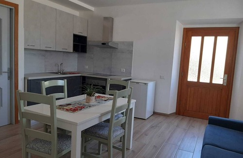 Moresco Apartment | Apartment Near the Sea in Montefiore dell'Aso