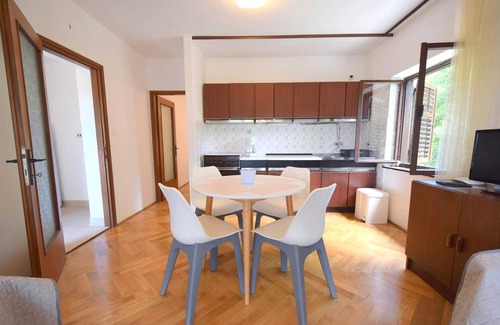 Zidarici Apartment | Apartment Jadanec 1 with Terrace