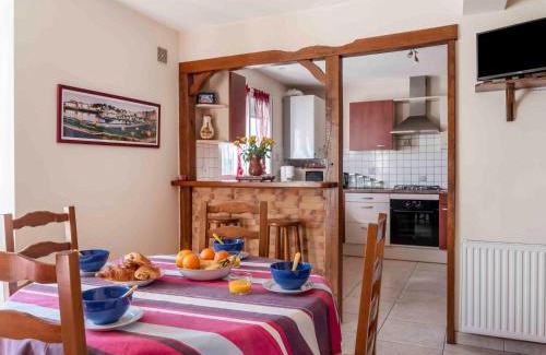 Behobie Apartment | Apartment Kafartenea by Interhome