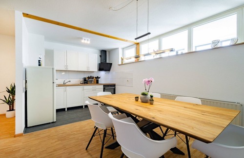 Emmendingen Apartment | Apartment 'Kim Fewo 2' with Wi-Fi
