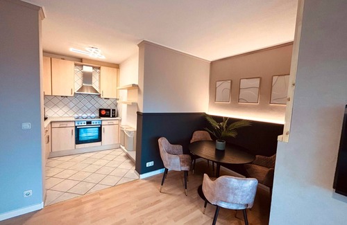 Halstenbek Apartment | Apartment 'Kokorey' with Balcony and Wi-Fi