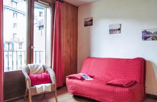 Chamonix City Centre Apartment | Apartment l'Armancette by Interhome