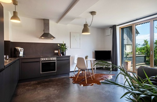 Doberatsweiler Apartment | Apartment 'La Casa Nel Verde' with Sea View, Private Terrace and Wi-Fi