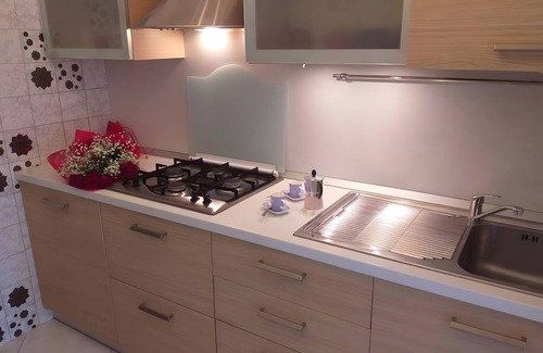 Olginate Apartment | Apartment 'La Terrazza Di Basilio' with Lake View, Balcony and Wi-Fi