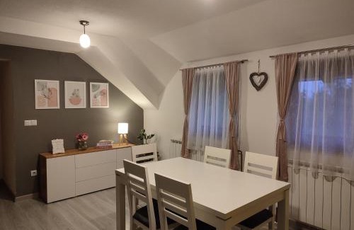 Lipovaca Dreznicka Apartment | Apartment Lana