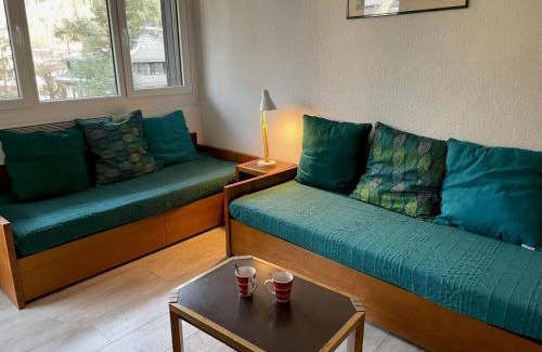 Chamonix City Centre Apartment | Apartment Le Chamois Blanc-3 by Interhome
