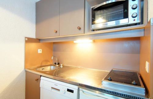 Chamonix City Centre Apartment | Apartment Le Grépon-1 by Interhome