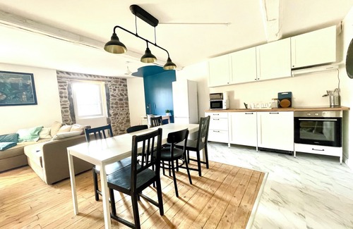 Meximieux Apartment | Apartment "Le Jungly" renovated character duplex, near CNPE