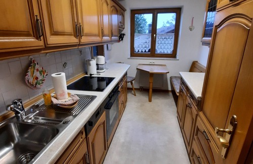 Staig Apartment | Apartment 'Leni' with Balcony and Wi-Fi