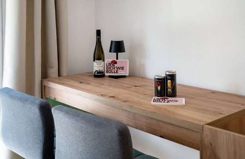 Hornberg Apartment | Apartment 'Lopezan home and living' with Shared Terrace, Balcony and Wi-Fi