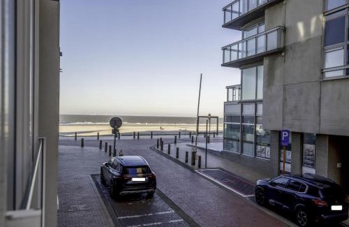 Blankenberge Apartment | Apartment Lovely La Marée with lateral sea view by Interhome