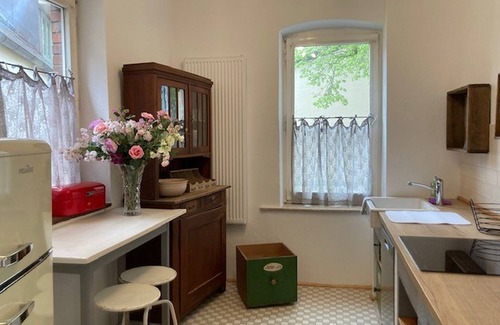 Muensingen Apartment | Apartment 'Luise' with Shared Terrace and Wi-Fi