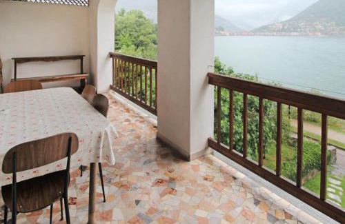 Lavena Ponte Tresa Apartment | Apartment Lungolago by Interhome