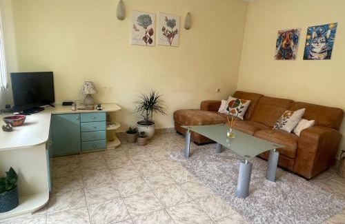 Teteven Apartment | Apartment Maddie