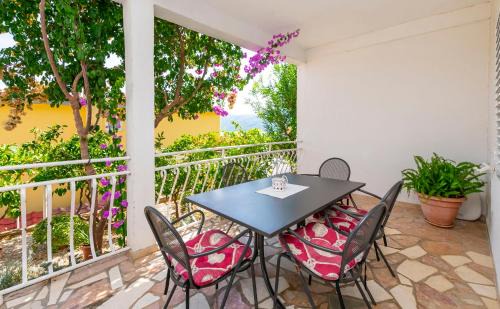 Poljica Apartment | Apartment Marica