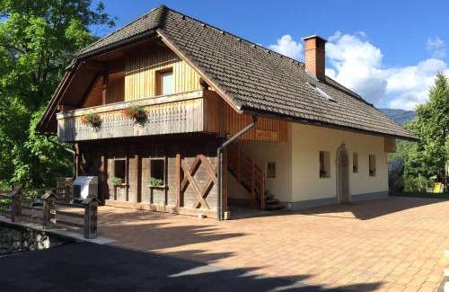 Srednja Vas v Bohinju Apartment | Apartment Markič