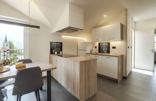 Kamno Apartment | Apartment Mimi with 2 Bedrooms & Balcony & Free Parking