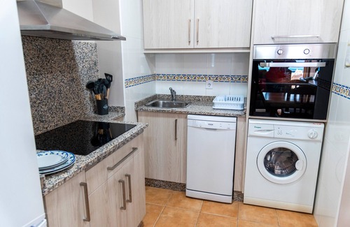 Portosin Apartment | Apartment 'Mirador Da Ria' with Sea View, Shared Pool and Wi-Fi
