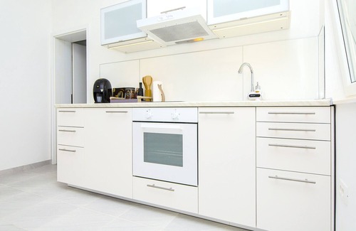 Podglavica Apartment | Apartment Mirjana (38571-A1) - Rogoznica