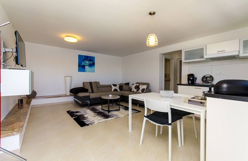 Podglavica Apartment | Apartment Mirjana (38571-A2) - Rogoznica