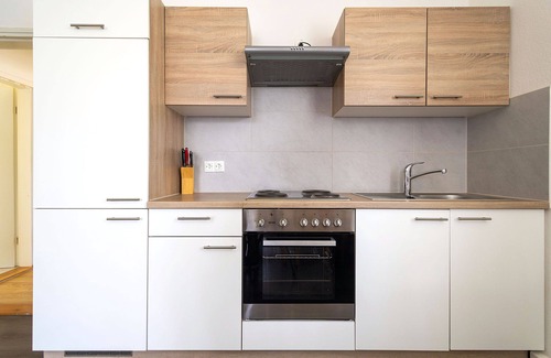 Memmingen Apartment | Apartment Mittelstation 5 Buxacher Straße 23 mit Motorradvermietung