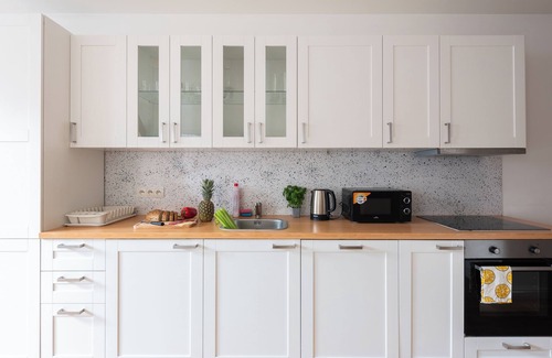Kosire Apartment | Apartment near Bertramka garden