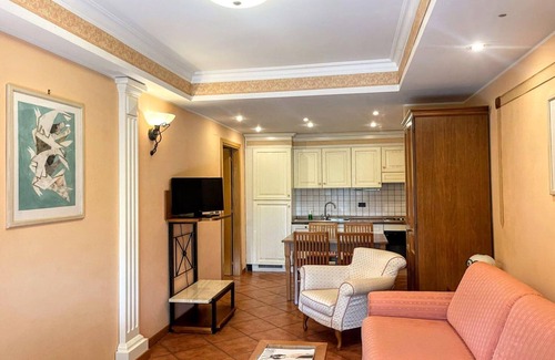 Settecamini Apartment | Apartment near Marco Simone Golf & Rome