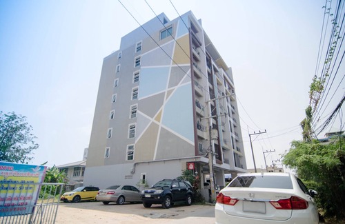 Khao Rup Chang Apartment | Apartment near Thaksin University and Supermarket. 10-minute drive to the beach.