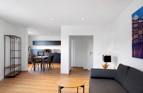 Fulda Apartment | Apartment 'Neue Wohnung In Zentraler Lage' with Balcony and Wi-Fi