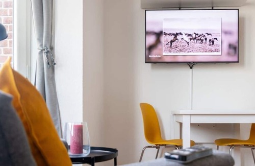 Bilk Apartment | Apartment Newly Furnished in Düsseldorf Wersten