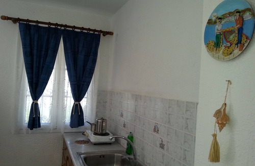 Kalymnos Apartment | Apartment next to the sea and under climbing sectors. Quiet place excellent view