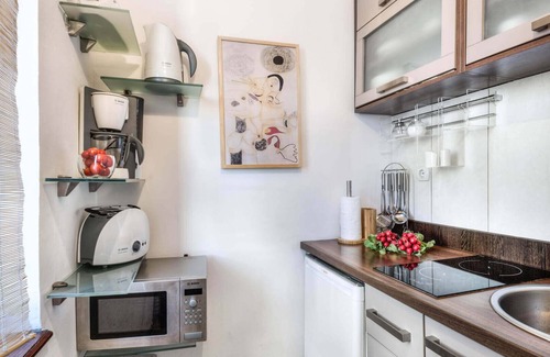 Stari Grad Apartment | Apartment next to the National Theatre