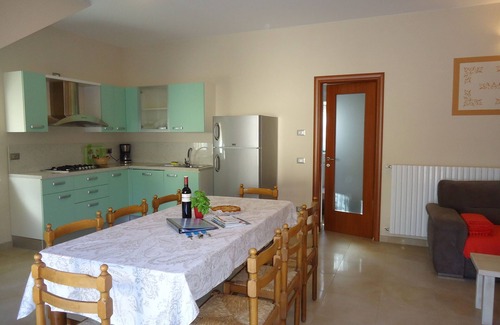 Crone House | Apartment Ninfea, apartment for 2-3 people, terrace, garden, quiet location